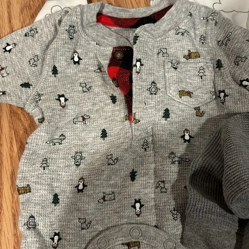 4 long sleeve Onesies-